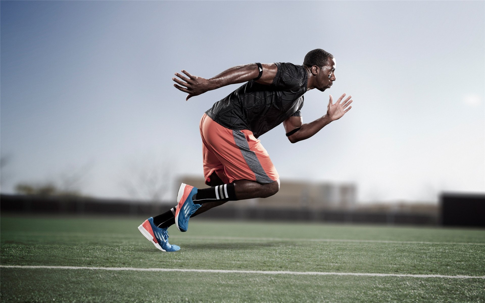 AIYOUXI.COM-体育场馆夜间照明节能改造投入使用降低运行成本，体育场照明设计方案